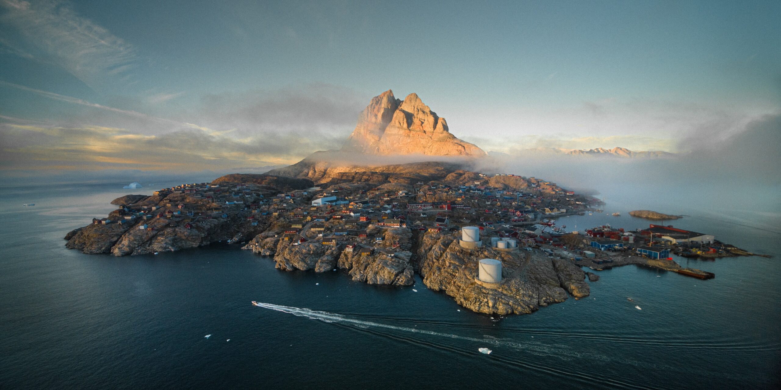 Uummannaq Island, Greenland. Photo by Mads Schmidt Rasmussen.