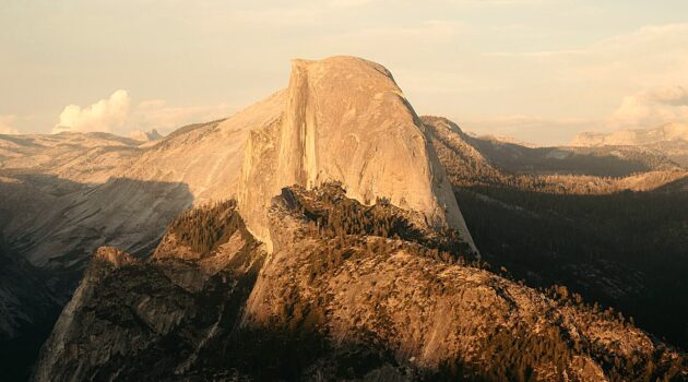 Glacier Point. Yosemite National Park, California, USA. Photo by The Chaffins