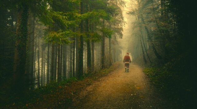 Santa Claus heading home after a long week. Photo by Pascal Debrunner
