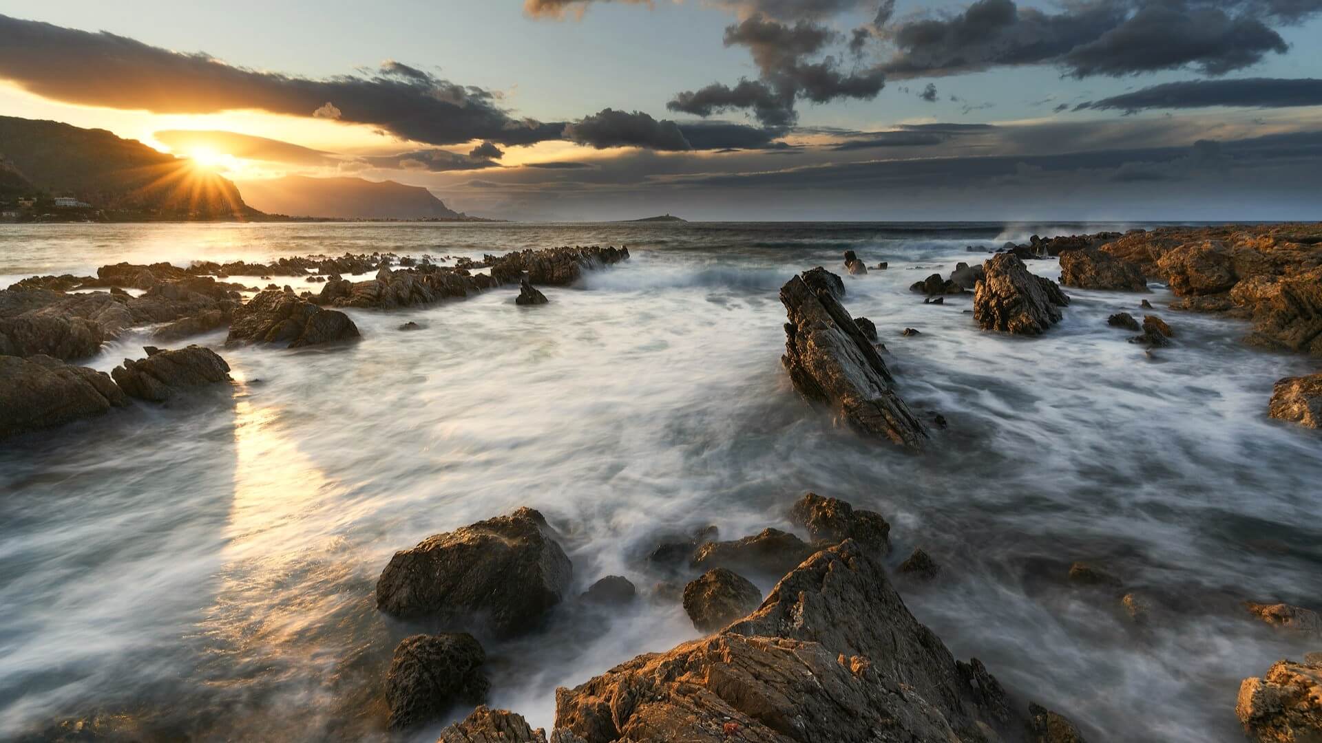 Photo by Marco Grosso