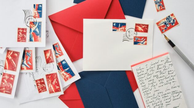 Shoot for the stars. Photo by Andrej Lišakov