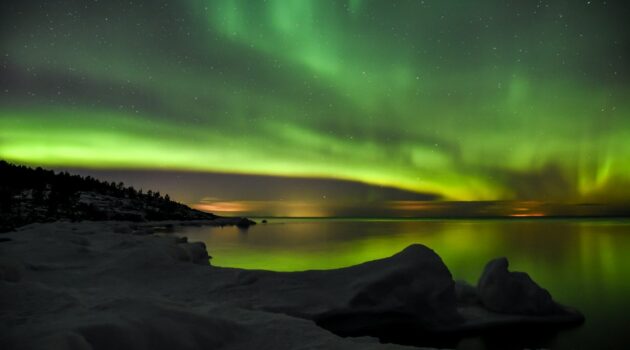 Aurora Borealis. Bjuröklubb, Sweden. Photo by Niklas Jonasson