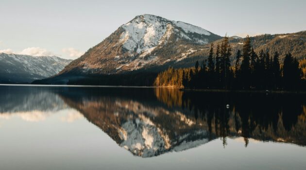 Lake Wenatchee, Washington, USA. Photo by Timo Wielink