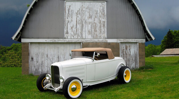 A white roadster from years past. USA. Photo by Dick Pratt