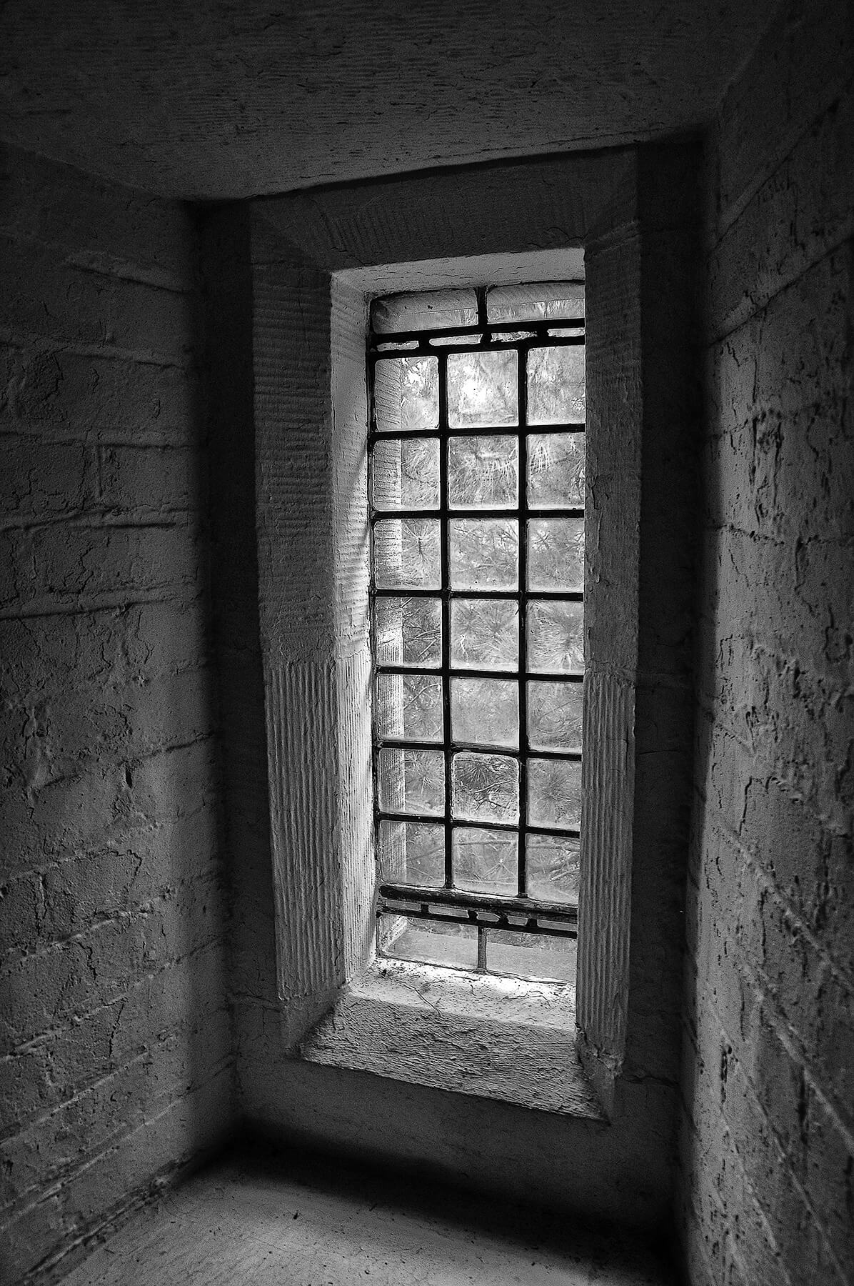 The window in the cell they keep me locked up in... Somewhere in Ohio, USA. Photo by Dick Pratt